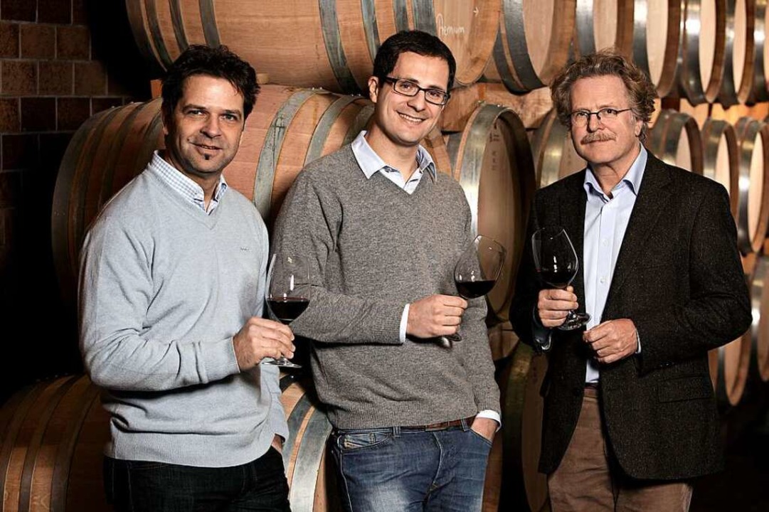 Michael, Julian und  Martin Zotz setze... an Weinbau und Kellerwirtschaft fort.  | Foto: JULIUS ZOTZ KG