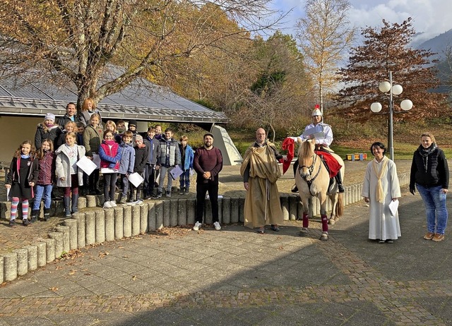 St. Martin in Simonswald: Gottesdienst...le mit dem Brgermeister als Bettler.   | Foto: Privat