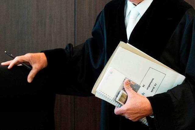 Richter lässt Geisteszustand eines früheren Gynäkologen aus Bad Krozingen untersuchen