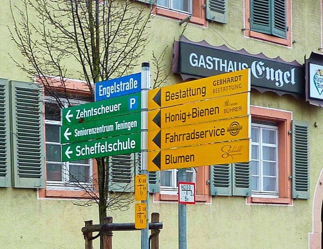 Wegweise zu den Teninger Gewerbetreibenden | Foto: Karlernst Lauffer Wegweise zu den Teninger Gewerbetreibenden | Foto: Karlernst Lauffer