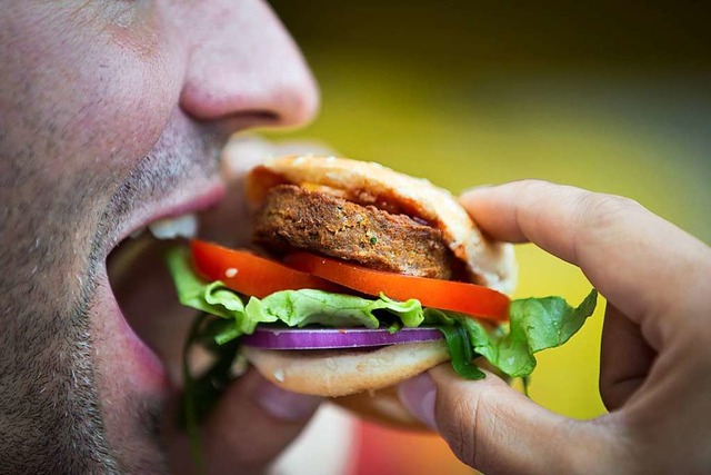 Im Handel mit Lebensmitteln wird mit harten Bandagen gekmpft.   | Foto: Friso Gentsch (dpa)