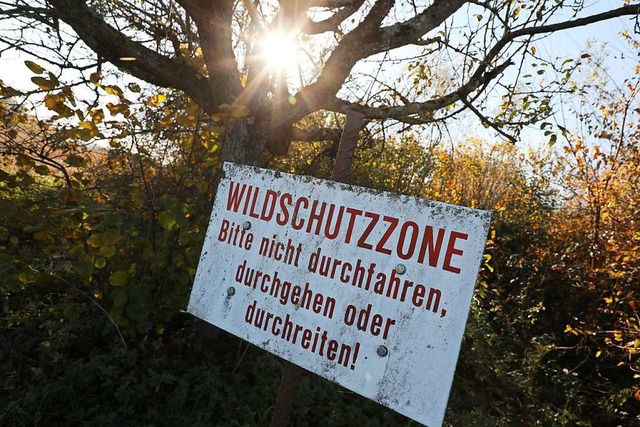 Ein Schild beim Unditzgraben weist auf eine Wildschutzzone hin.  | Foto: Christoph Breithaupt