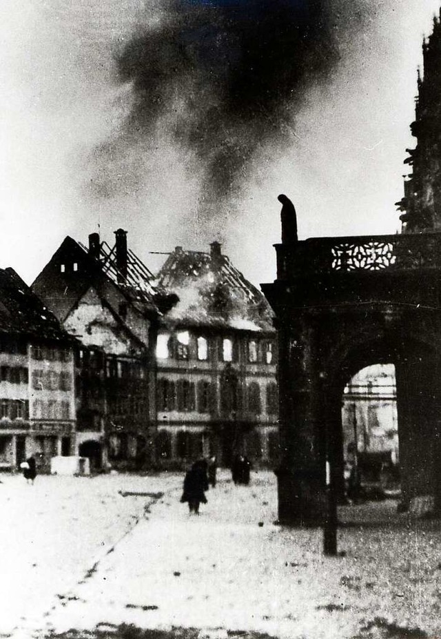 Freiburg in Flammen. Heute vor 60 Jahr...ins Elztal. FOTO: STADTARCHIV FREIBURG  | Foto: Stadtarchiv