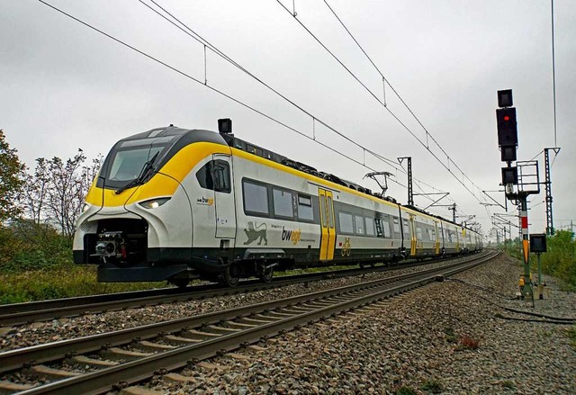 Ein Mireo-Zug bei einer Testfahrt 2019...ch Sdbaden vorbergehend eingestellt.  | Foto: Heinz Gttlich