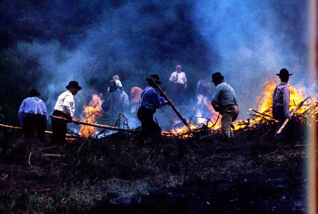 Das Rttibrennen &#8211; eine historische Methode der Landschaftspflege  | Foto: Buch: Die Landschaft am Rohrhardsberg und ihre Gestalter