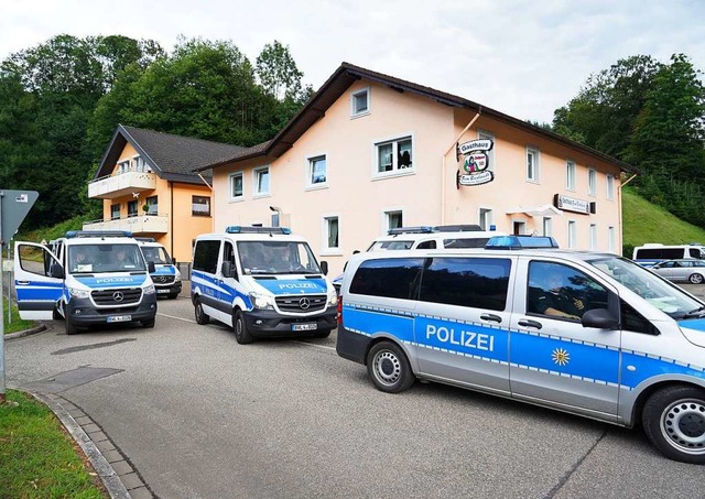 So viel Polizei wie im Juli 2020 hat d...der sich in den Wldern versteckt hat.  | Foto: Benedikt Spether (dpa)