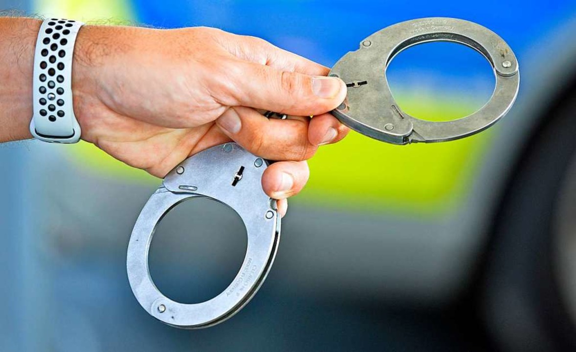 Die Bundespolizei hat einen 39-Jhrige...aftbefehlen gesucht wurde. Symbolbild.  | Foto: Michael Bamberger