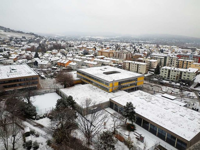 Der Wintereinbruch am Dienstag rief den Werkhof auf den Plan.  | Foto: Herbert Frey