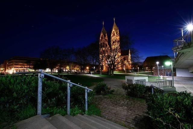 Mann beraubt 39-Jhrigen auf Sthlinger Kirchplatz – und wird festgenommen