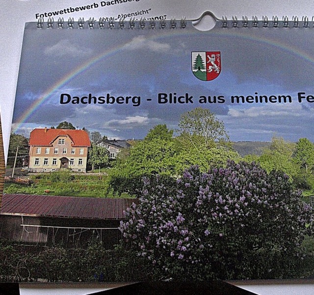 Der neue Dachsbergkalender ist da.  | Foto: Karin Stckl-Steinebrunner