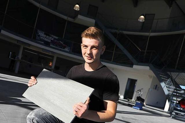 Nico Späth aus Lahr ist bester Fliesen- und Mosaikleger im Kammerbezirk Freiburg