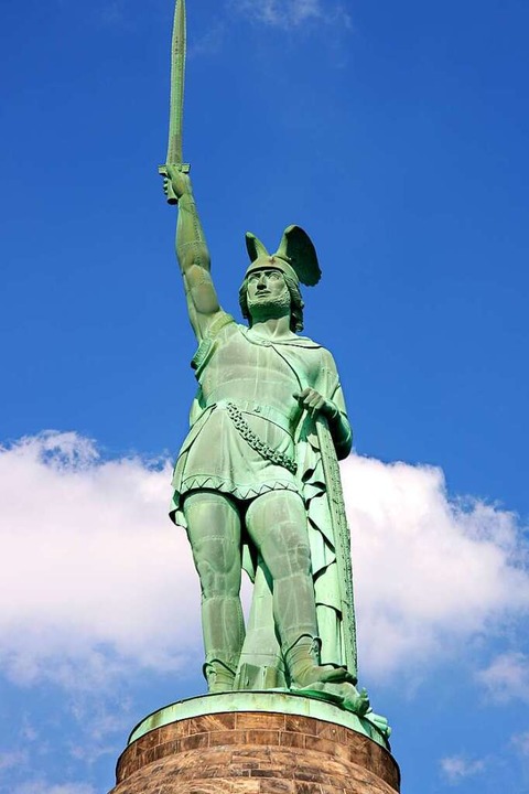 Das Hermannsdenkmal im Teutoburger Wald  | Foto: Peter Trillitzsch -ptp-