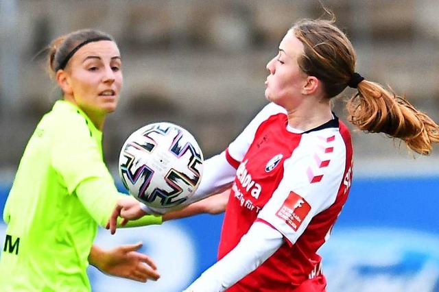 Stefanie Sanders (rechts) erzielte drei Tore fr die SC-Frauen.  | Foto: SC Freiburg/Achim Keller