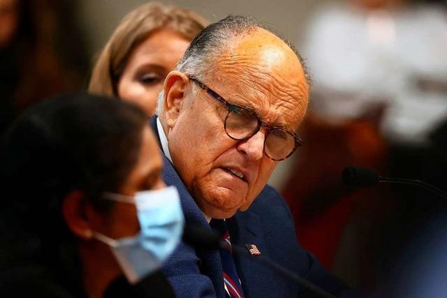 Trumps Anwalt Rudy Giuliani soll positiv auf Coronavirus getestet sein