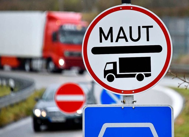 Die Maut fr Lastwagen in der EU wird reformiert.  | Foto: Michael Bamberger