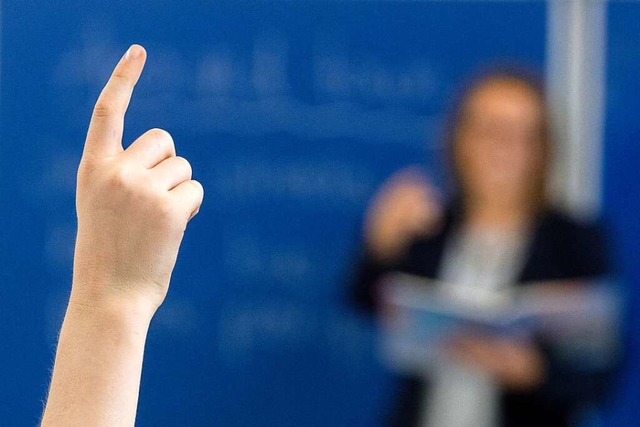 Lehrer sollten ffentlich Neutralitt vorleben, meint unser Autor.  | Foto: Armin Weigel (dpa)