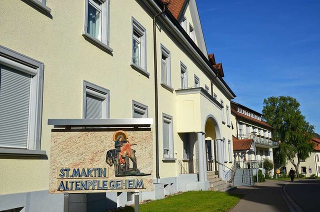 Das Altenpflegeheim St. Martin in Lff...viele an Corona Erkrankte zu beklagen.  | Foto: Martin Wunderle