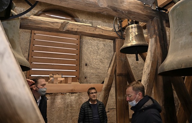 Die Verenaglocke hat auf der zweiten G...und Oberbrgermeister  Philipp Frank.   | Foto: Herbert Schnbele