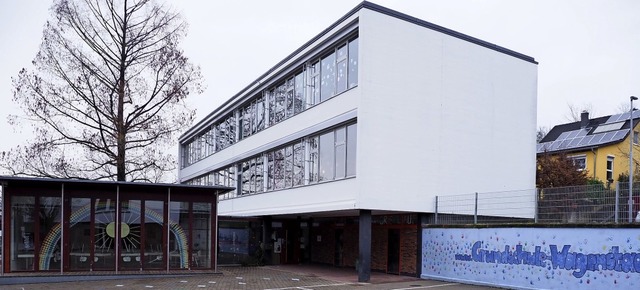 Die Grundschule in Wagenstadt ist eine...igen Baustellen der Stadt Herbolzheim.  | Foto: Michael Haberer