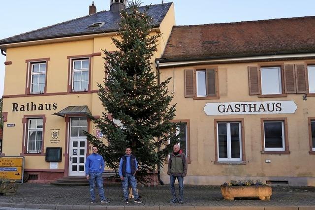 Festliche Christbaumbeleuchtung