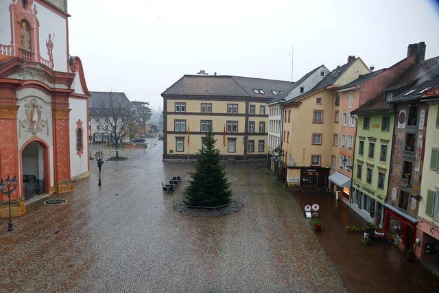 Leerer Mnsterplatz in Bad Sckingen   in Corona-Zeiten  | Foto: Stefan Mertlik