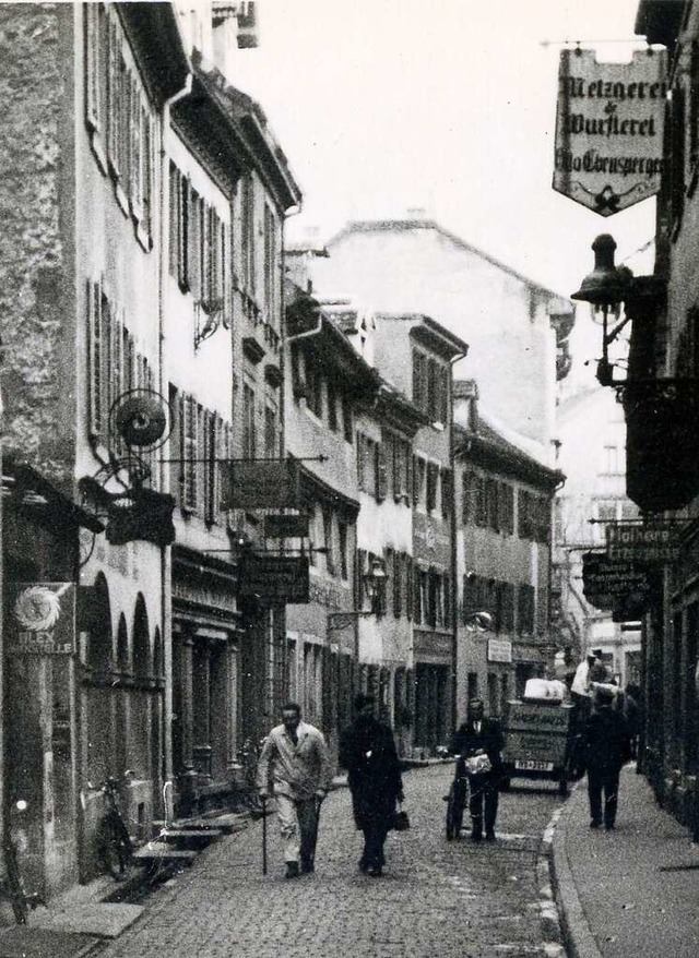 Die Numannstrae auf einem Foto aus d... vorletzten Haus auf der linken Seite.  | Foto: Stadtarchiv Freiburg M 70S_201_27_294_Nussmannstrae 3-15