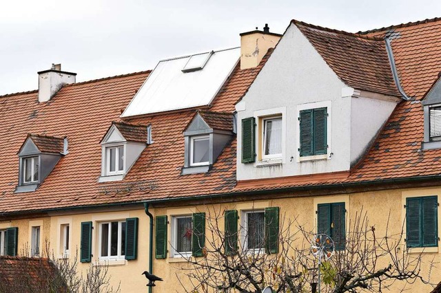 Die Luftkollektoren auf einem Gebude ...Freiligrathstrae bleiben einzigartig.  | Foto: Rita Eggstein