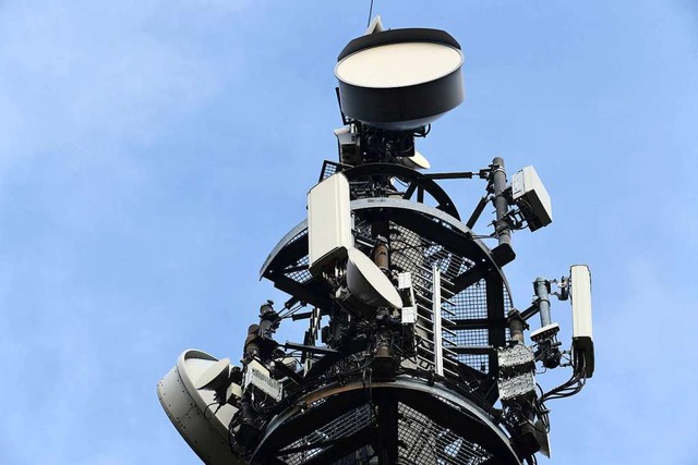 r Sendemast fr den Mobilfunk-Standard 5G  | Foto: Soeren Stache (dpa)