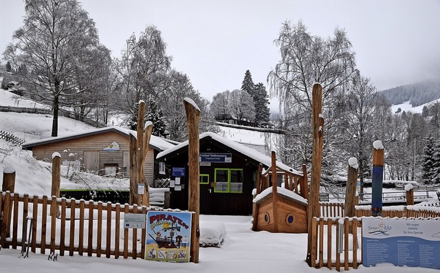 Der neue ffentliche Spielplatz vor dem Todtnauberger Bad  | Foto: Ulrike Jger