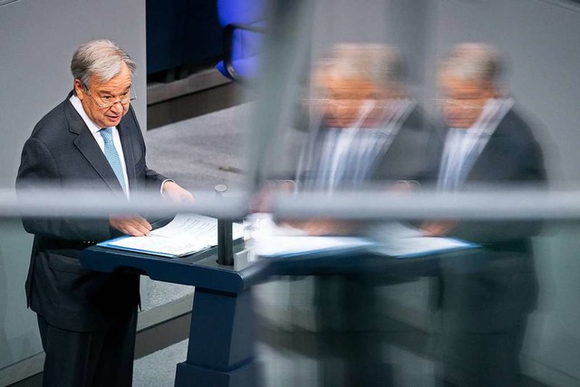 Seine Rede im Deutschen Bundestag hiel...Antnio Guterres in deutscher Sprache.  | Foto: Kay Nietfeld (dpa)