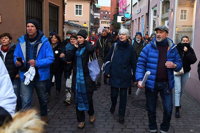 &#8222;Querdenker&#8220; in der Freiburger Innenstadt  | Foto: Rita Eggstein