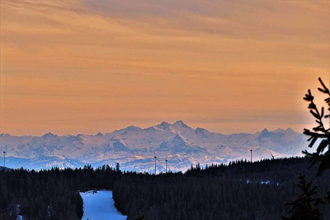 Blick auf die Alpen.  | Foto: Heinz Ney
