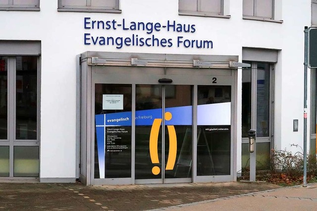 Das Ernst-Lange-Haus an der Habsburger...z der evangelischen Kirchenverwaltung.  | Foto: Rita Eggstein