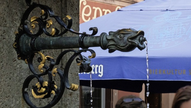 Der Marienbrunnen auf dem Marktplatz s.... Der Gemeinderat hat es beschlossen.   | Foto: Gabriele Zahn