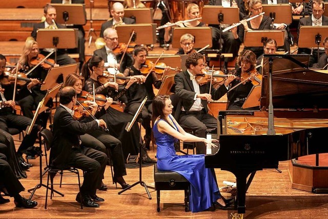 Spielfeld Bhne: Sophie-Mayuko Vetter ...ker Hamburg in der Laeiszhalle Hamburg  | Foto: Wilfried Beege