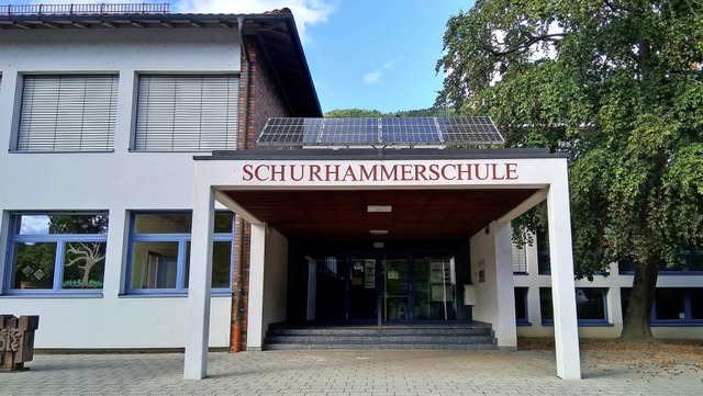 In der  Schurhammerschule in Glotterta...den 3,5 Kilometer Datenkabel verlegt.   | Foto: Erik Kunz
