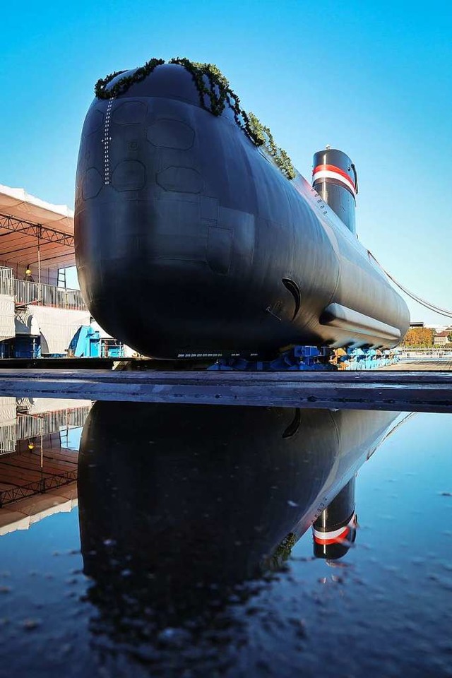 Waffen made in Germany:  Ein U-Boot de...n Thyssenkrupp Marine Systems in Kiel.  | Foto: Christian Charisius (dpa)