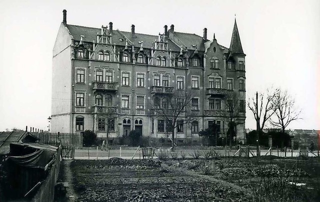 In einem fast lndlich wirkenden Umfel...den Adressen Eschholzstrae 10 bis 14.  | Foto: Stadtarchiv Freiburg M 70 S/200/26/48