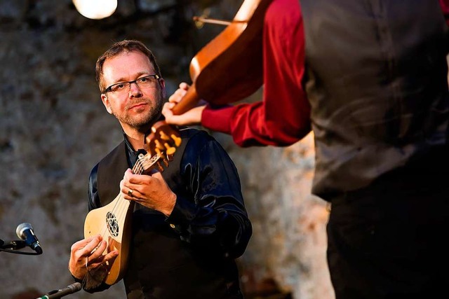 Marc Lewon bei einem Auftritt in der Basler Peterskirche im Frhjahr 2019.  | Foto: Schewig Fotodesign