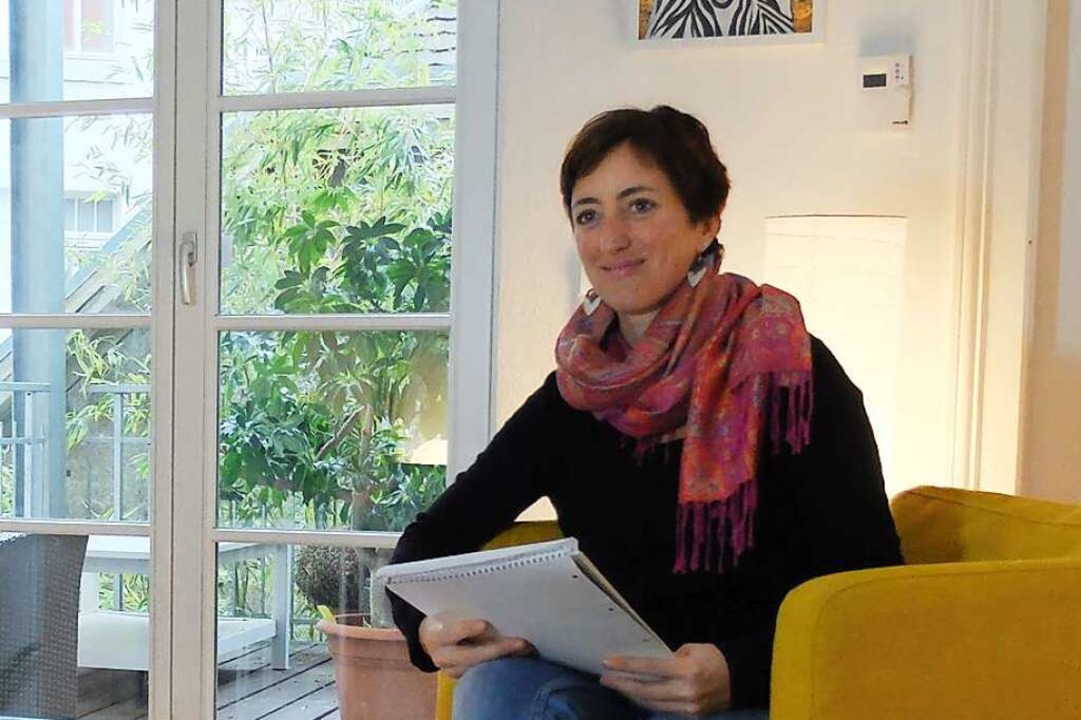 Isabella Dichtel in der Beratungsstelle.  | Foto: Isabella Dichtel