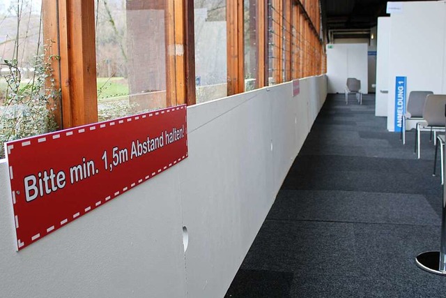 Einblick in das ungenutzte Lrracher Impfzentrum.  | Foto: Annika Sindlinger