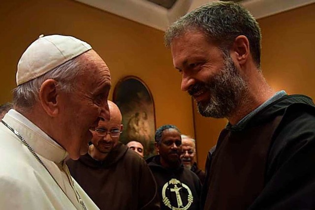 Eine groe Ehre fr Michael Maldacker:...19 durfte er Papst Franziskus treffen.  | Foto: Privat