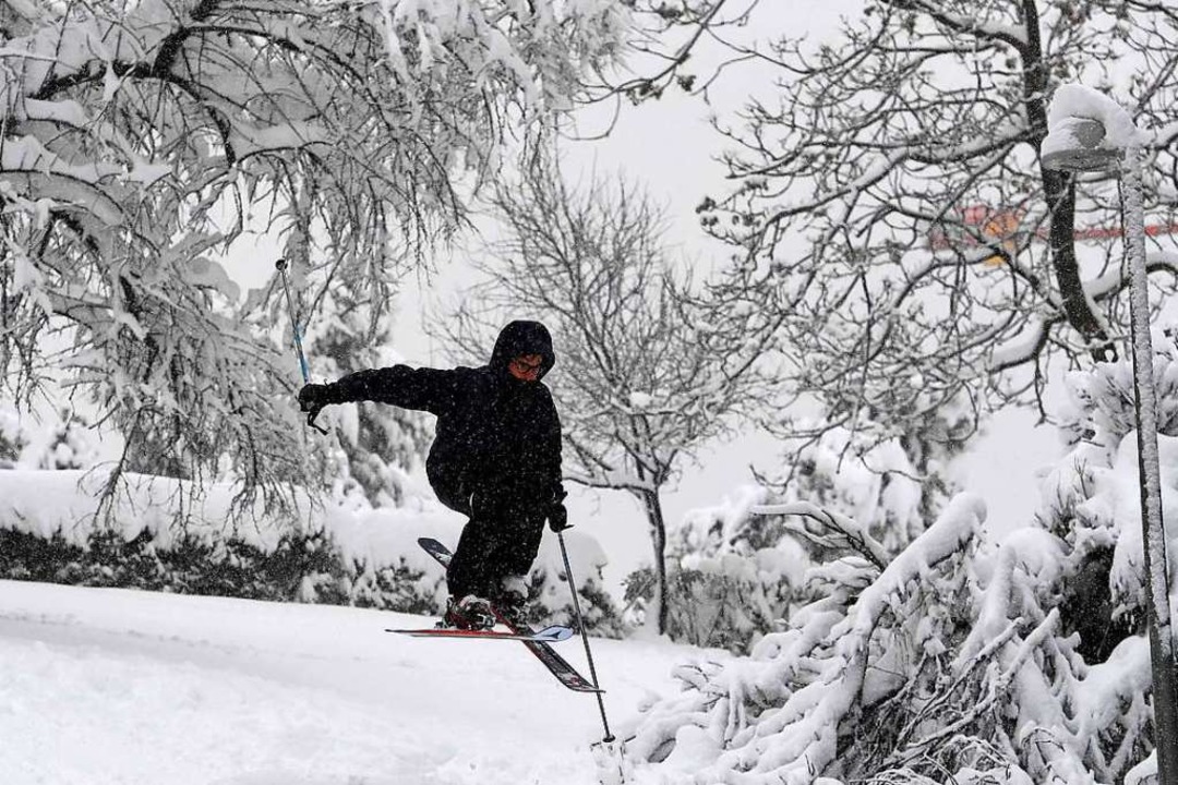 Nie Dagewesenen Notlage Madrid Versinkt Im Winterchaos Ausland Badische Zeitung