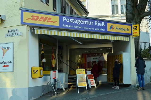 Die Postagentur Rie am Kanderner Marktplatz schliet zum Monatsende.  | Foto: Moritz Lehmann