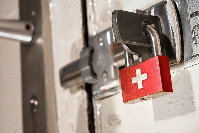 Die Schweiz geht in den Lockdown &#8211; zumindest fr dortige Verhltnisse.  | Foto: eyegelb (stock.adobe.com)