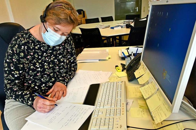 Kontaktverfolgung im Gesundheitsamt de...verzichtbar ist&#8220;, sagt Anke Sax.  | Foto: Michael Bamberger