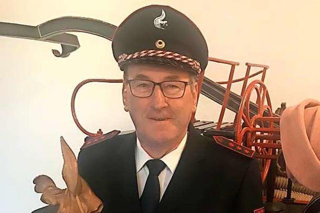 Helmut Nbling ist 50 Jahre Mitglied in der Feuerwehr Denzlingen