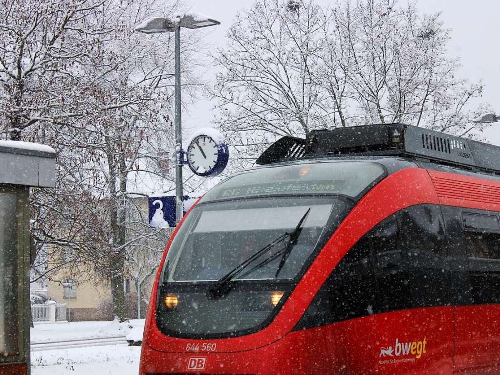 Der Zugverkehr war quasi lahmgelegt, nur Regionalbahnen pendelten.