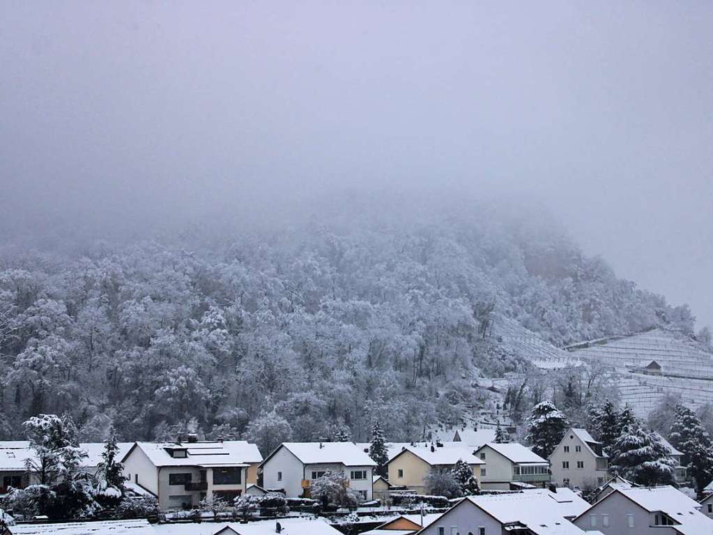 Der Hornfelsen versinkt  in einer Schneewolke