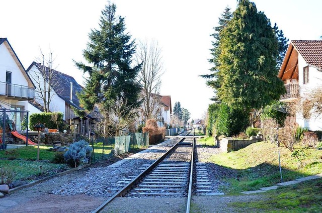 Binzen ist die einzige Gemeinde im Kan... die von der Bahnstrecke geteilt wird.  | Foto: Moritz Lehmann